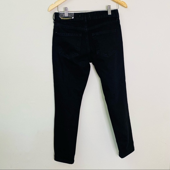 NWT REFUGE Crop Boyfriend Jeans Black  Size 0 Distressed Curve Loving - Picture 4 of 10